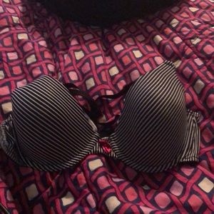 Maidenform 34b bra